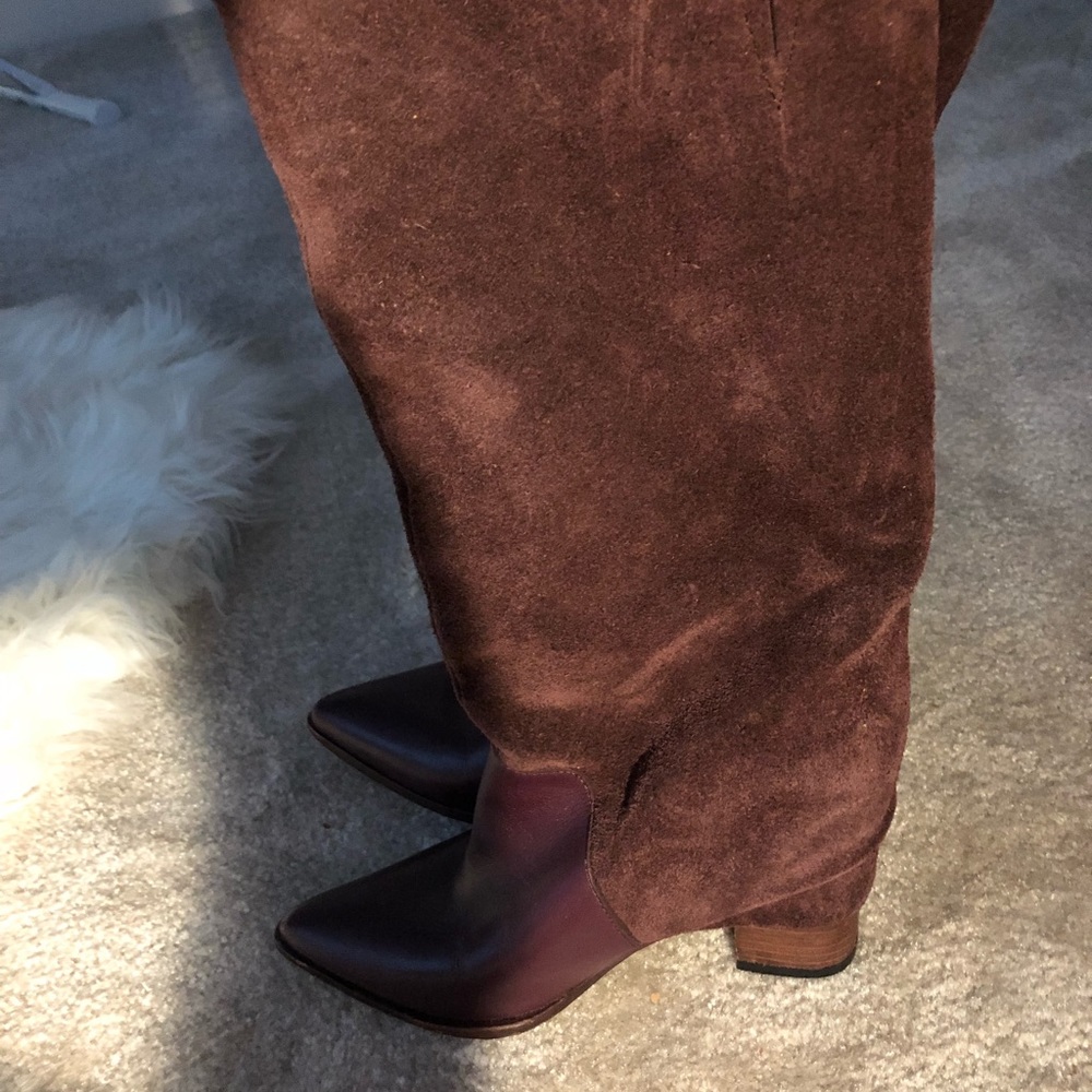 Boots 👢Knee High